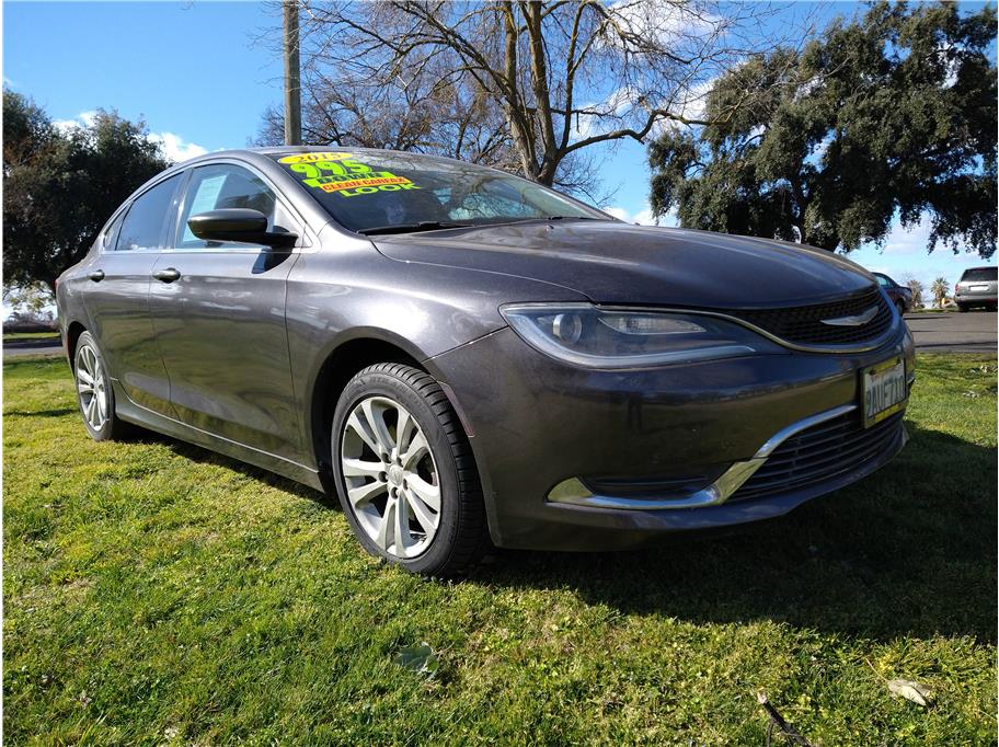 2015 Chrysler 200 Limited