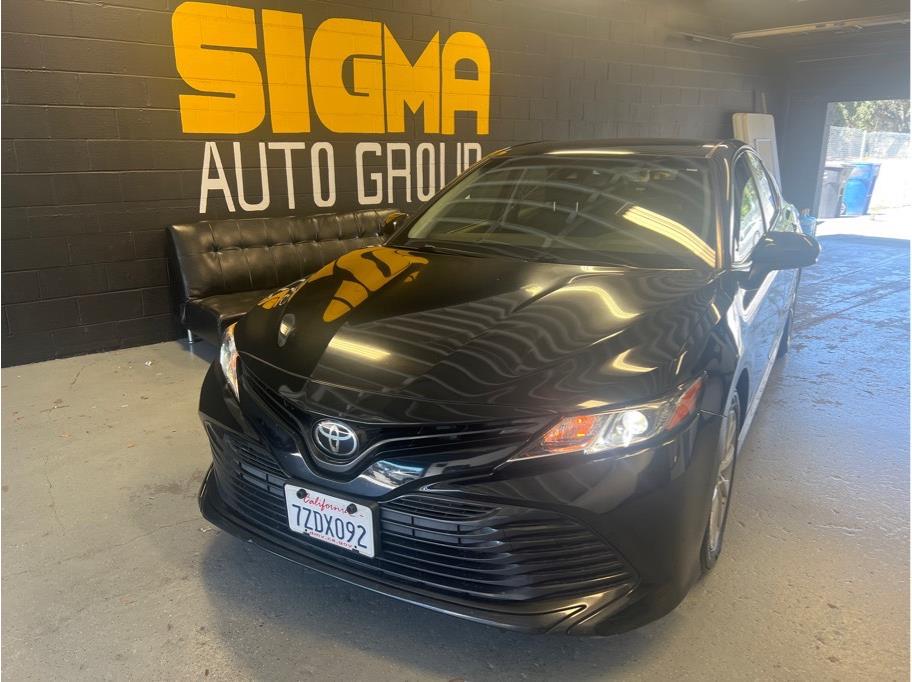 2018 Toyota Camry LE