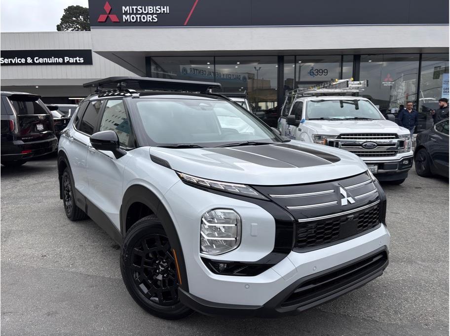 2026 Mitsubishi Outlander Trail Edition S-AWC's photo