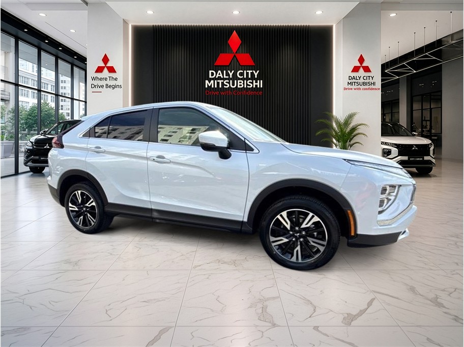 2026 Mitsubishi Eclipse Cross SE S-AWC's photo