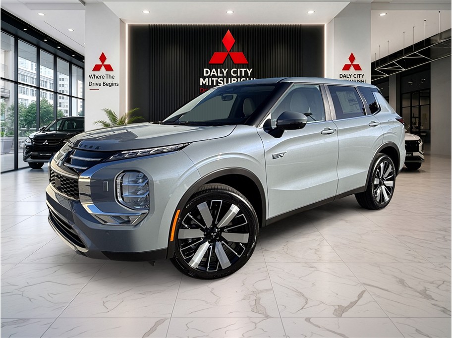 2026 Mitsubishi Outlander Plug-in Hybrid SE S-AWC's photo