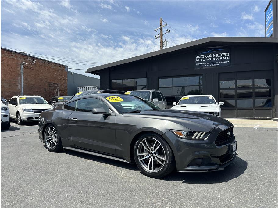2015 Ford Mustang EcoBoost Coupe Premium's photo