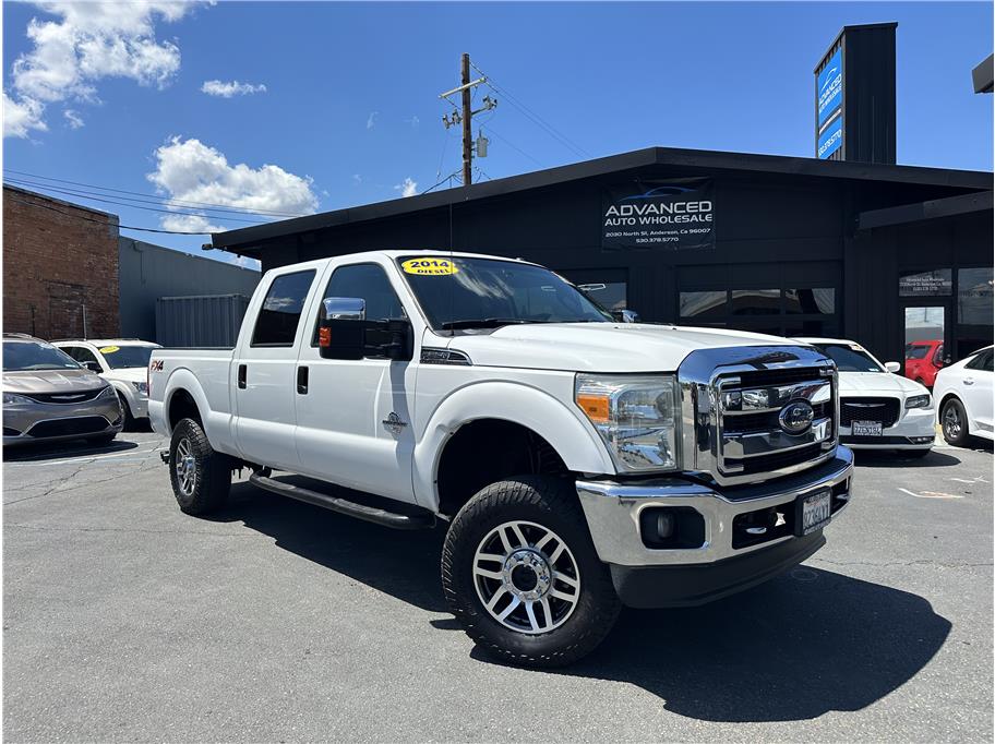2014 Ford F-250 XLT 4x4 Crew Cab 172 in's photo
