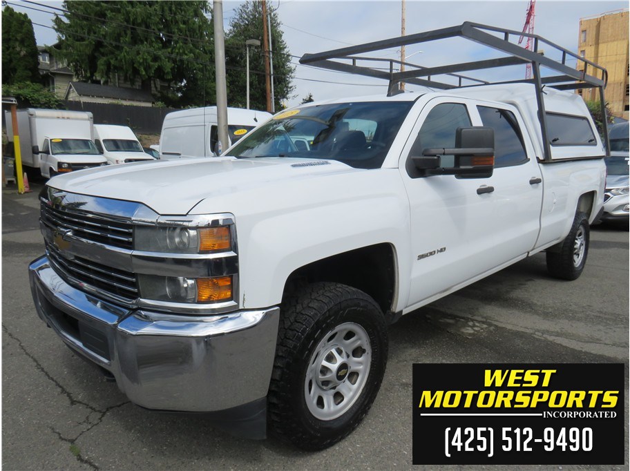 2015 Chevrolet Silverado HD Work Truck 4WD Crew Cab Short Box SRW's photo
