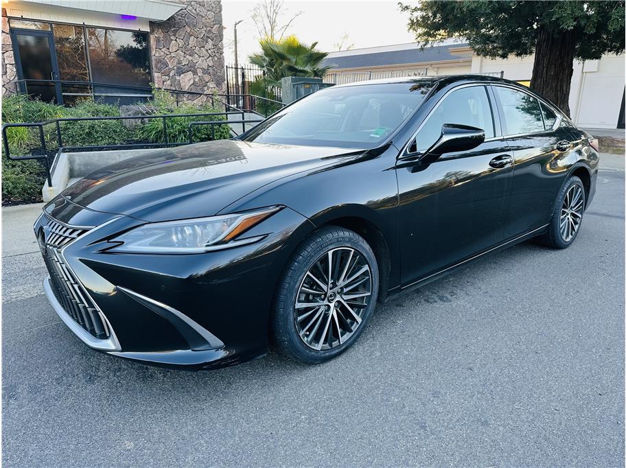2022 Lexus ES 250