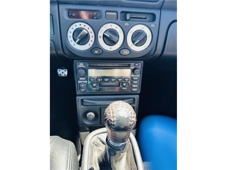 2000 Toyota MR2 Spyder Base - Photo 20