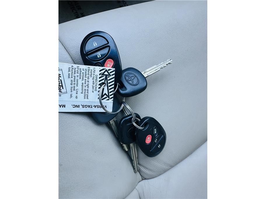 2006 Toyota Avalon - Photo 21