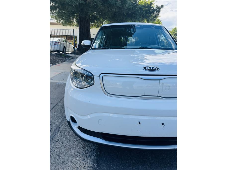 2015 Kia Soul EV Base - Photo 10