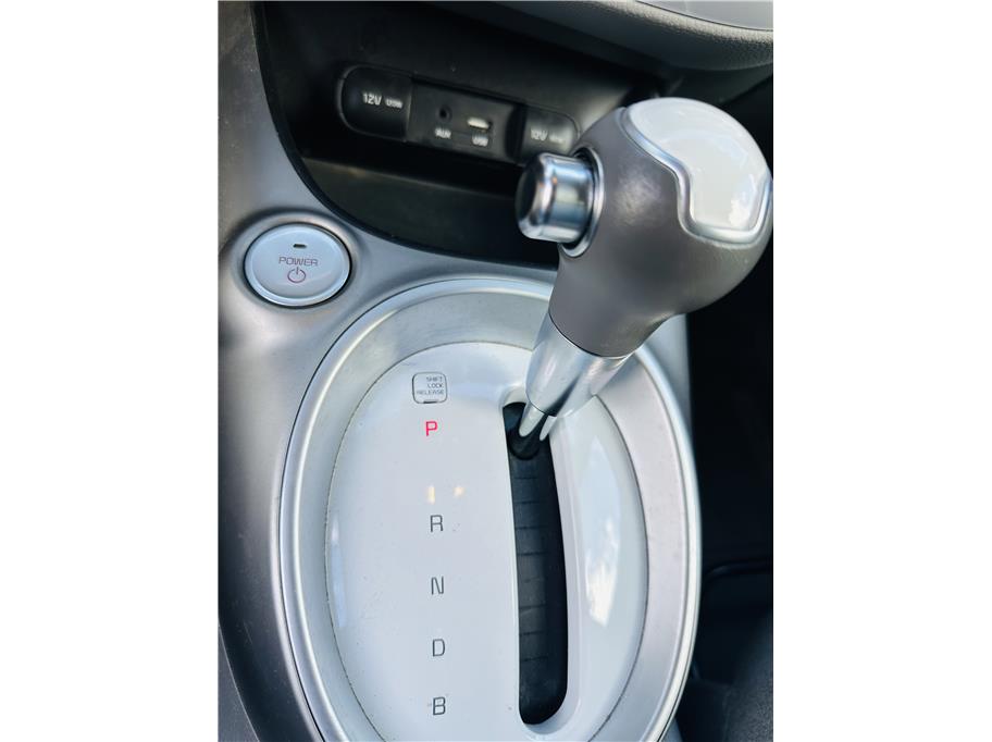 2015 Kia Soul EV Base - Photo 21