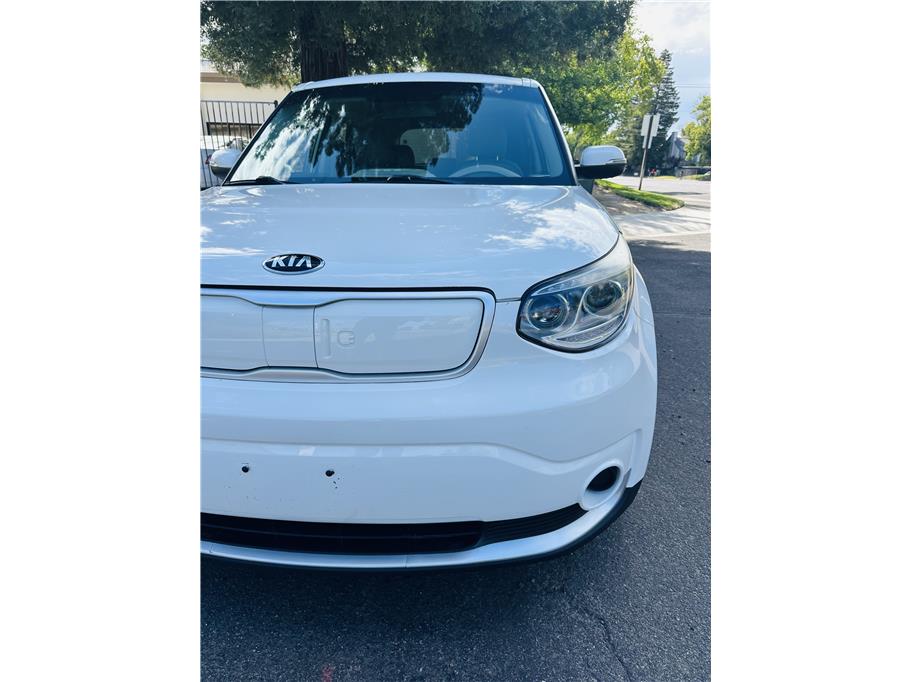 2015 Kia Soul EV Base - Photo 9