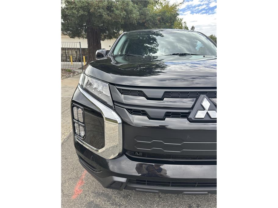 2025 Mitsubishi Outlander Sport ES - Photo 7