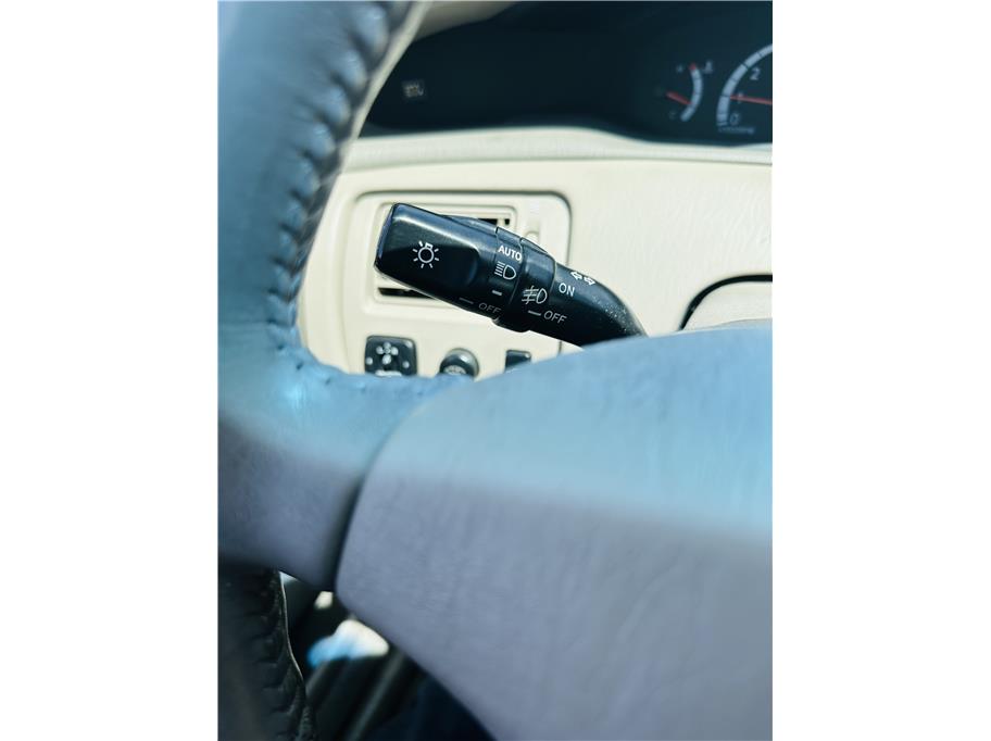 2002 Toyota Avalon XLS - Photo 14