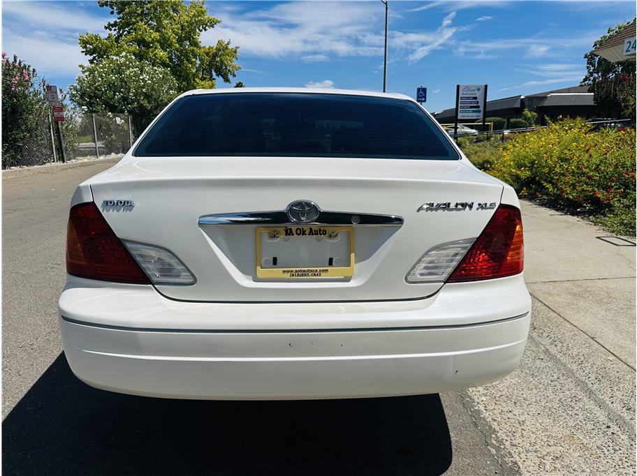 2002 Toyota Avalon XLS - Photo 6