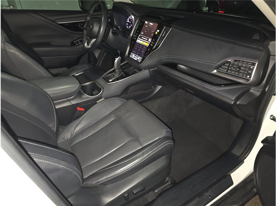 2020 Subaru Outback Limited - Photo 10