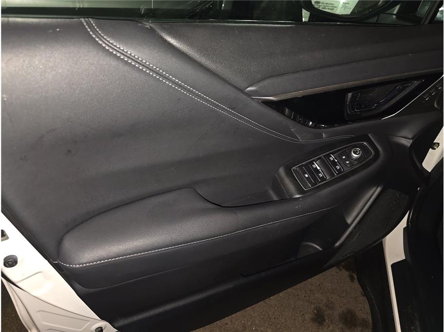 2020 Subaru Outback Limited - Photo 9