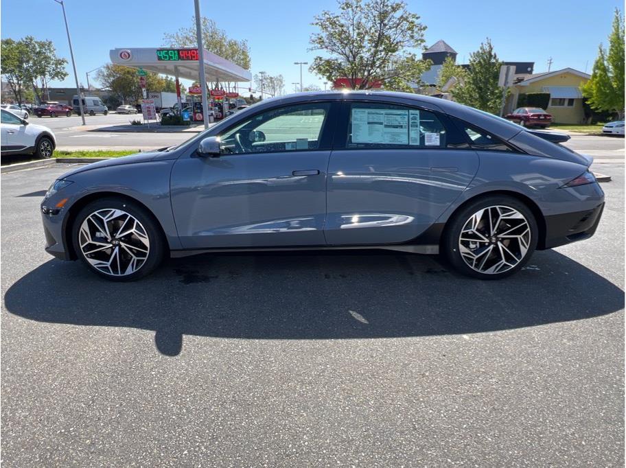 IONIQ 6 Limited