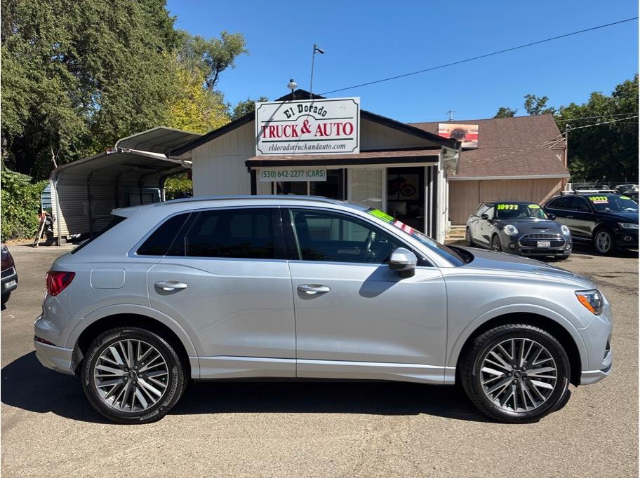 2021 Audi Q3 Premium