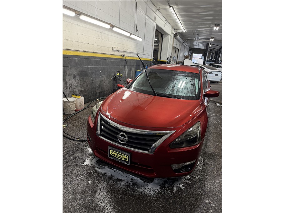 2014 Nissan Altima's photo
