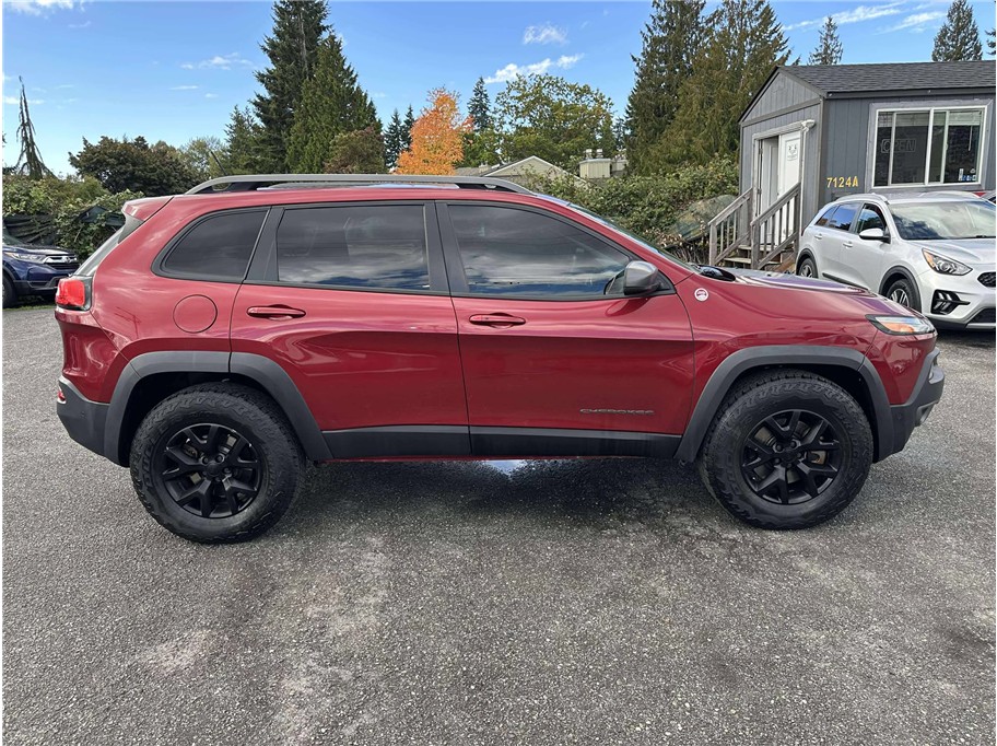2015 Jeep Cherokee Trailhawk photo 4