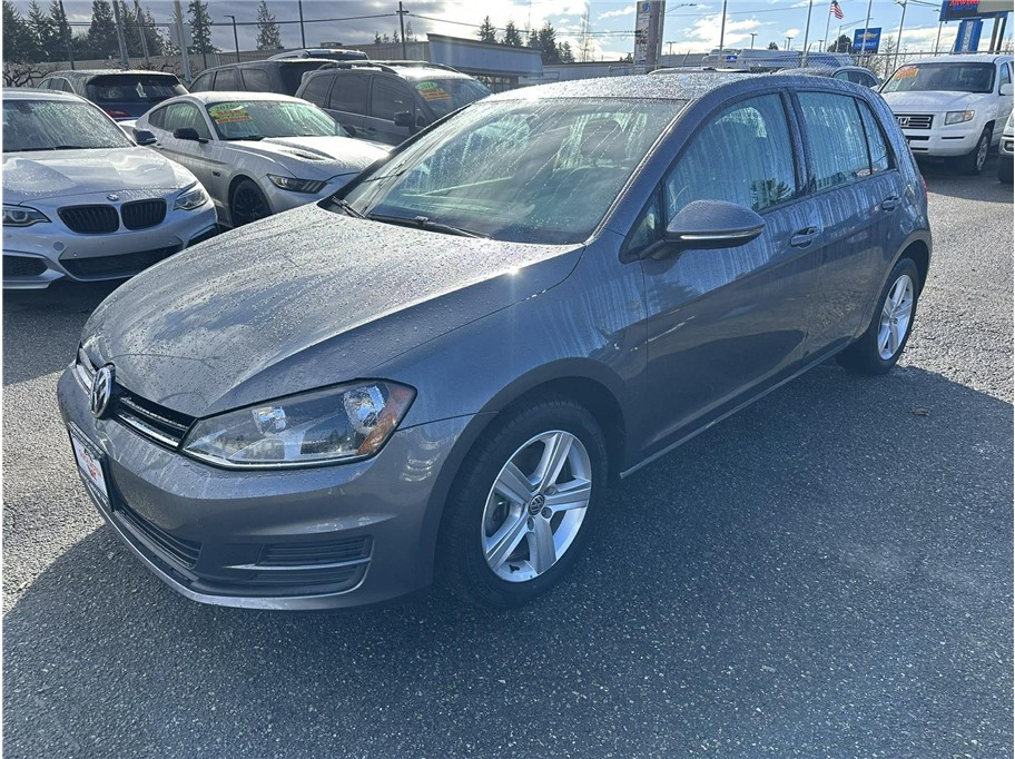 2015 Volkswagen Golf TDI S