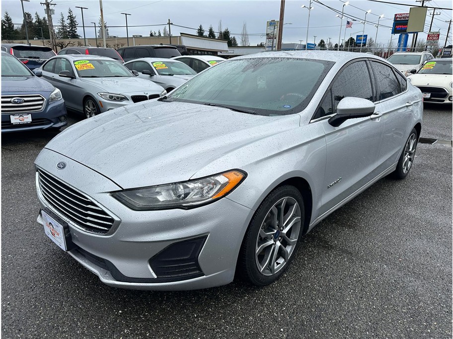 2019 Ford Fusion Hybrid SE
