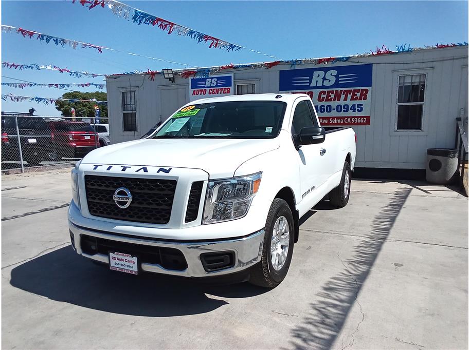 2019 Nissan Titan SV