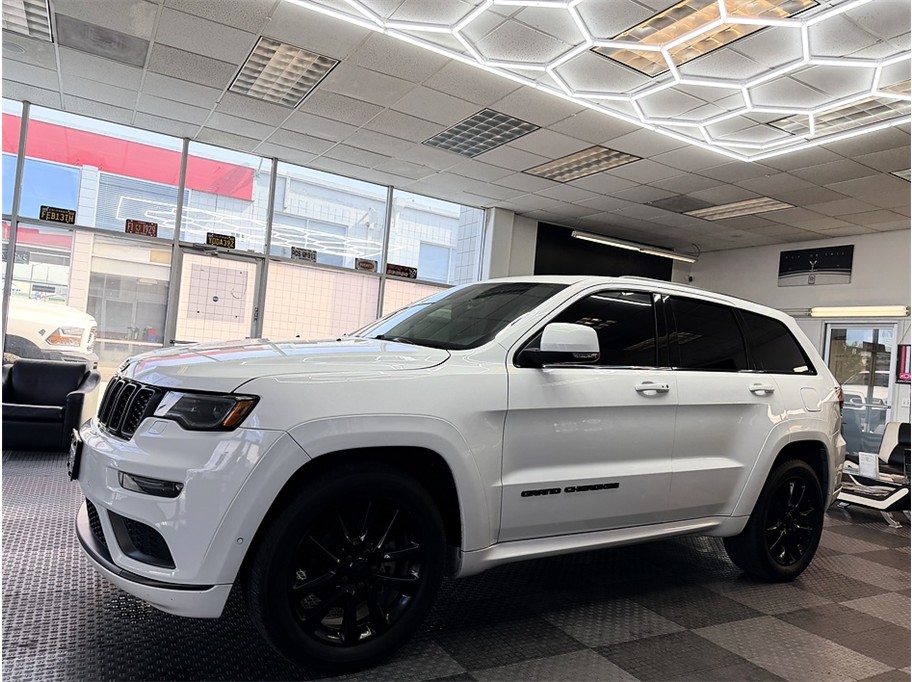 2018 Jeep Grand Cherokee High Altitude's photo