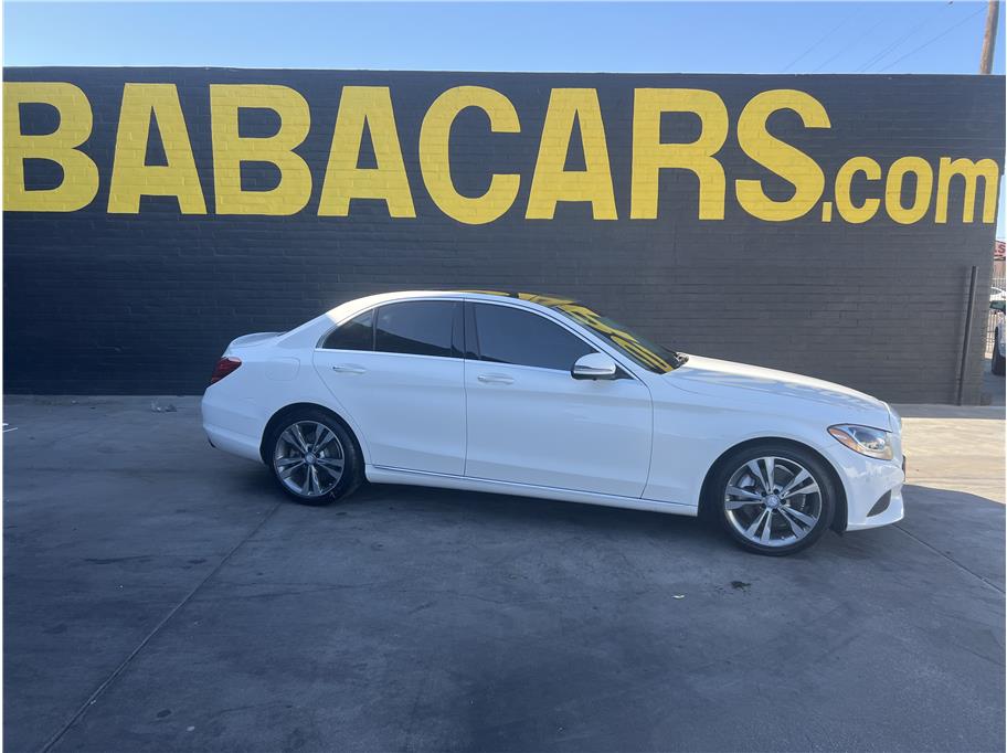 2016 Mercedes-Benz C-Class C300's photo