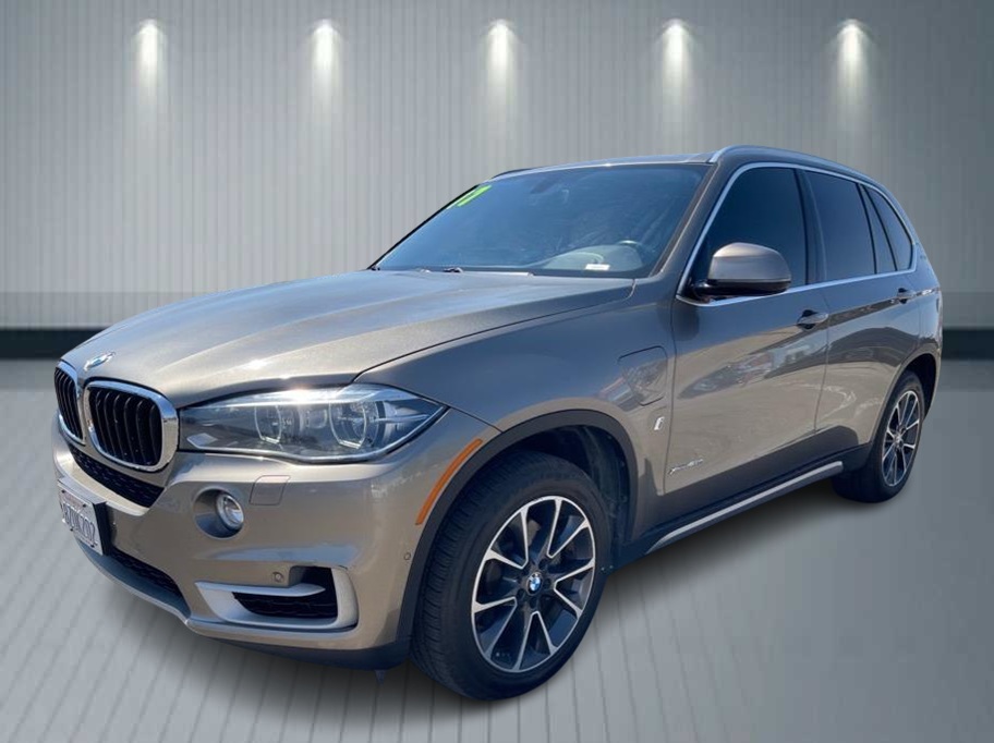 2017 BMW X5 xDrive40e's photo