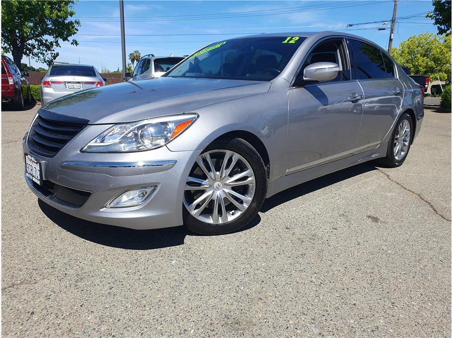 Gray 2012 Hyundai Genesis 4.6 RWD Sedan Rear-Wheel Drive 8-Speed Automatic Overdrive