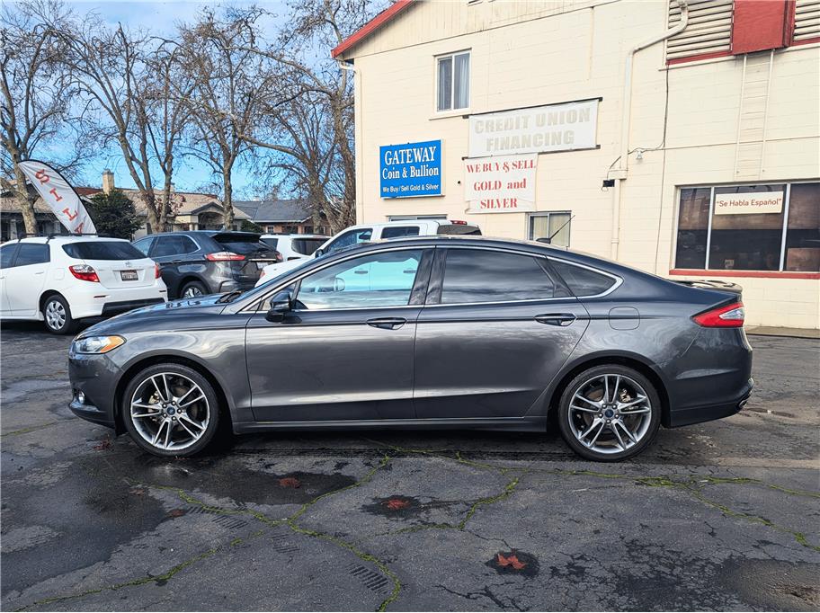 2016 Ford Fusion Titanium's photo