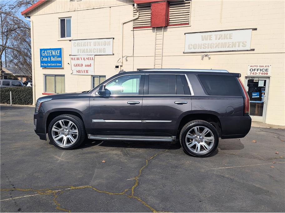 2016 Cadillac Escalade Luxury