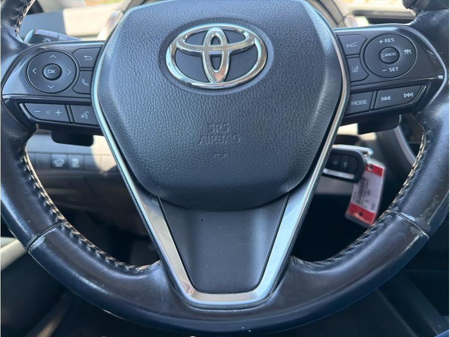 2020 Toyota Camry 13