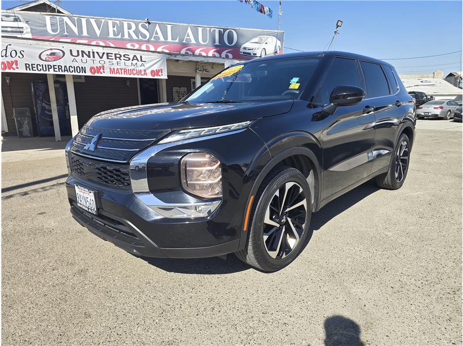 2022 Mitsubishi Outlander ES FWD