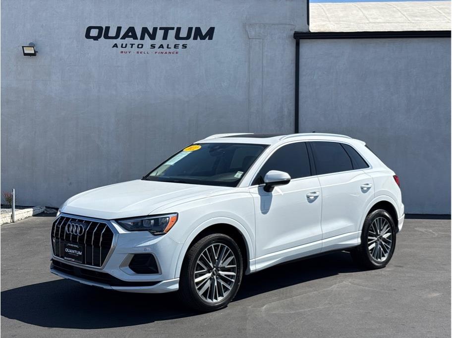 2022 Audi Q3 40 TFSI Premium quattro's photo