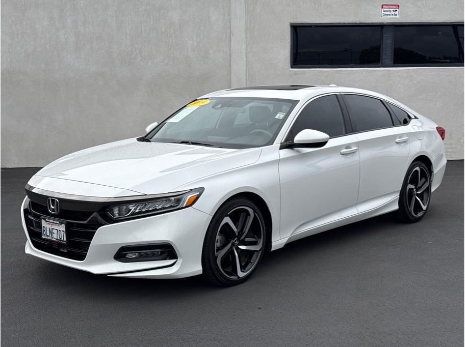 2019 Honda Accord 2.0T Sport Auto's photo