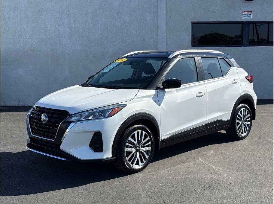 2024 Nissan Kicks 1.6 SV's photo