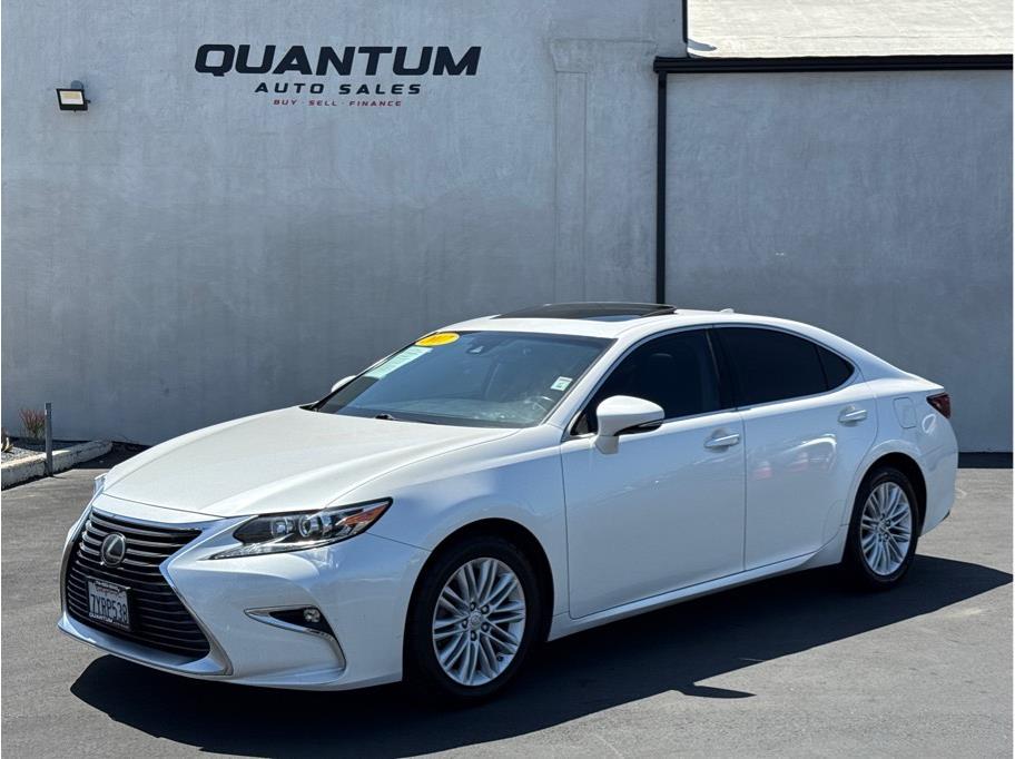 2017 Lexus ES 350 350's photo