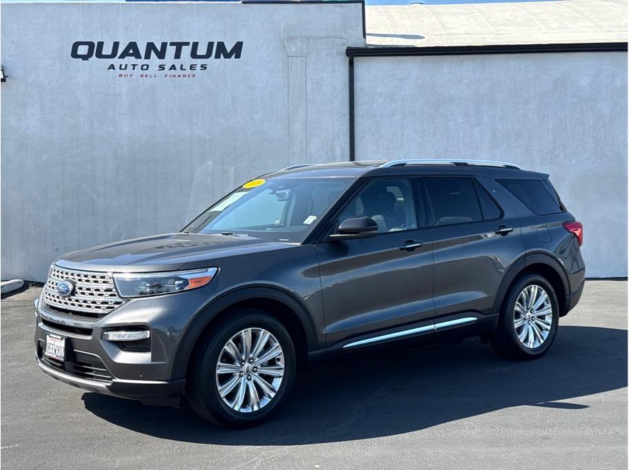 2020 Ford Explorer Limited RWD's photo