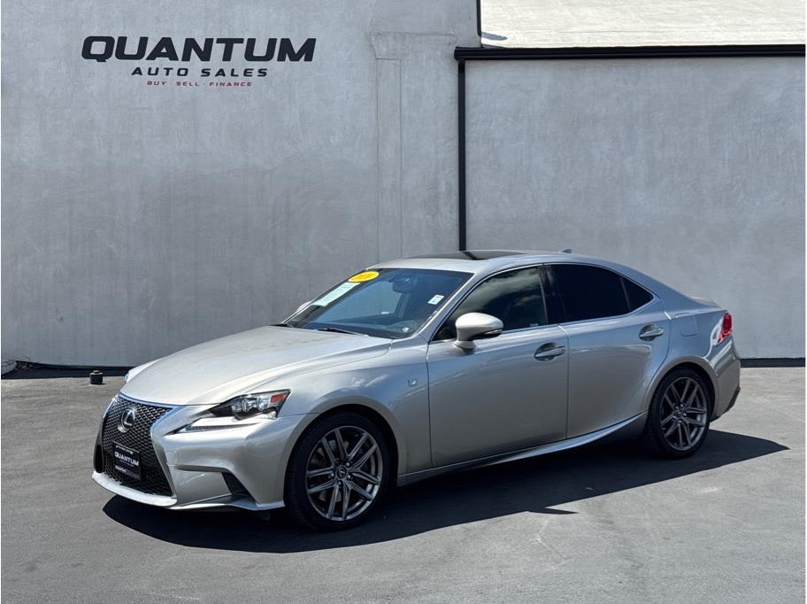 2016 Lexus IS 350 200t's photo
