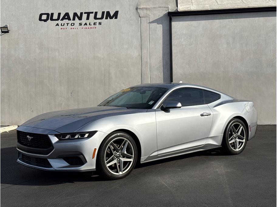 2025 Ford Mustang EcoBoost Fastback's photo