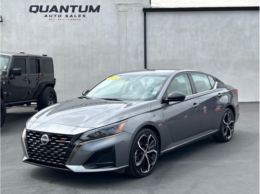 2024 Nissan Altima 2.5 SR's photo