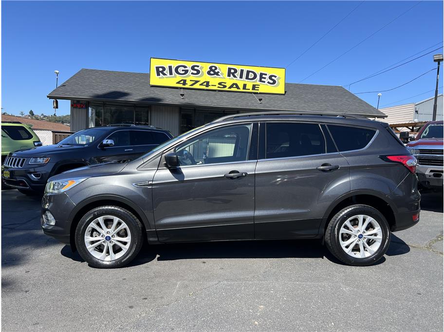2018 Ford Escape SEL 4WD's photo