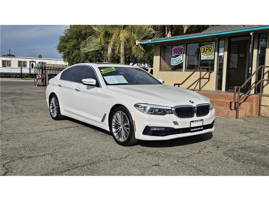 2017 BMW 5 Series 530i