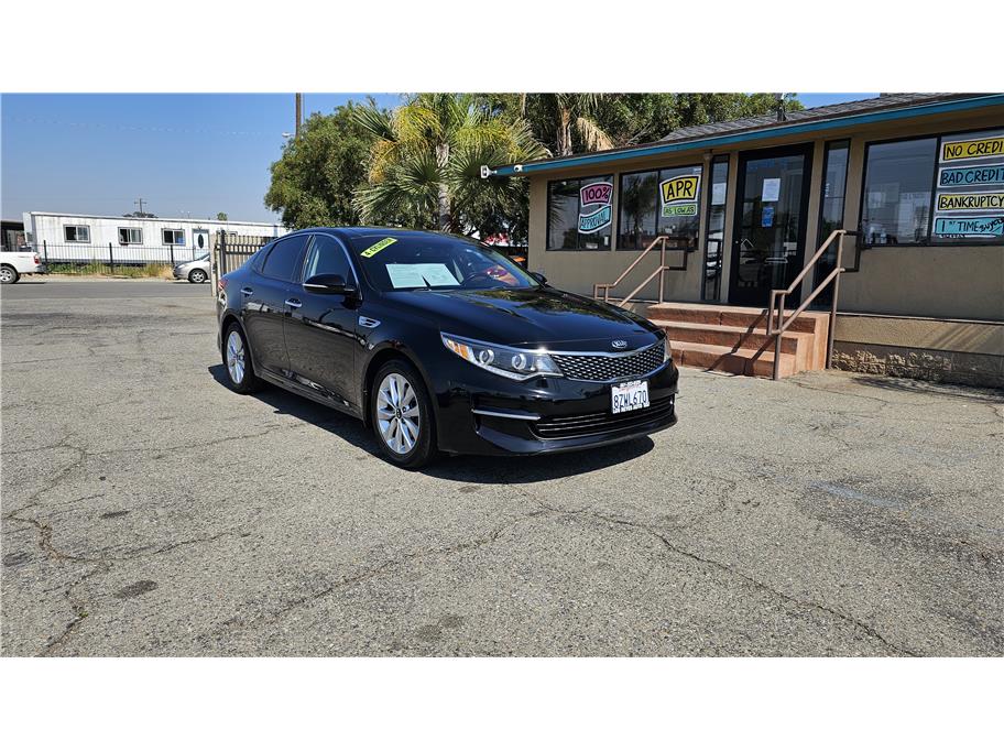 2016 Kia Optima EX AT's photo