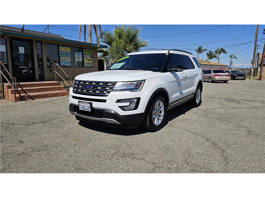 2017 Ford Explorer XLT FWD's photo
