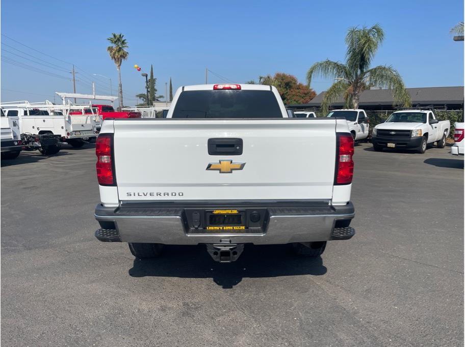 2018 Chevrolet Silverado 3500HD LT photo 4