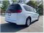 2021 Chrysler Pacifica Touring L Minivan 4D Thumbnail 6
