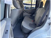 2015 Nissan Xterra S Sport Utility 4D Thumbnail 12