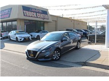 2022 Nissan Altima 2.5 S Sedan 4D Thumbnail 2